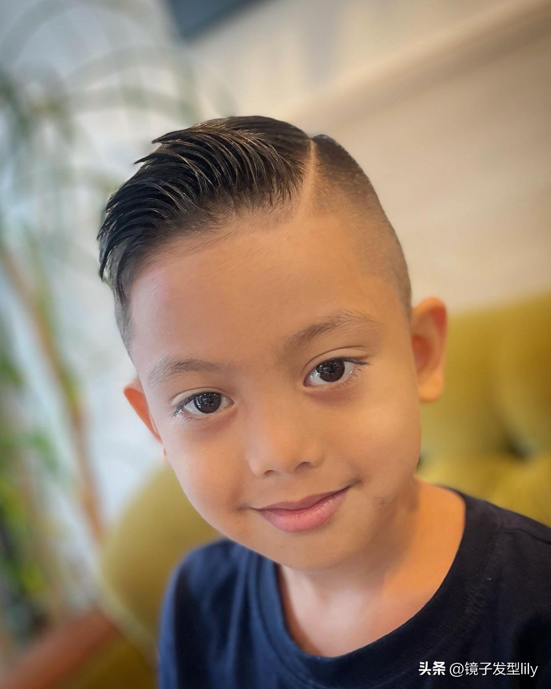 好看的发型小男孩又简单又帅,最帅气的小男孩发型19款