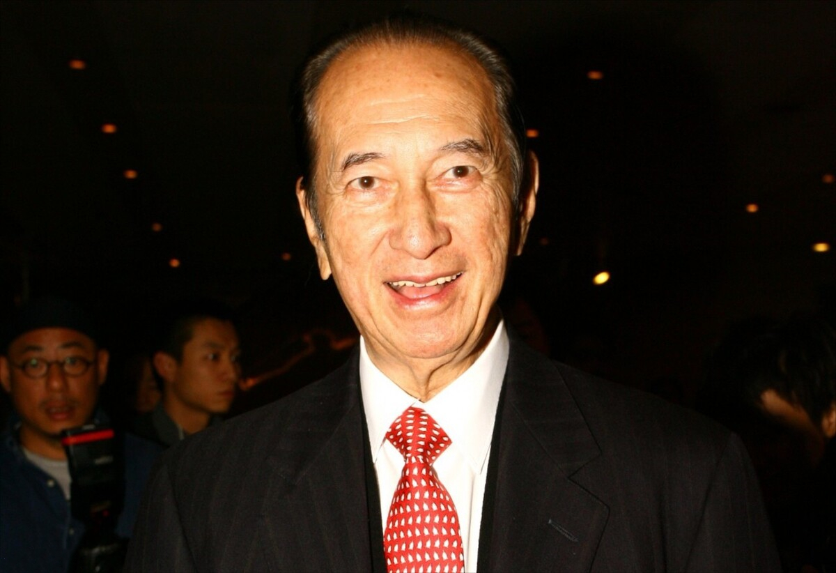 洗米华个人简介,洗米华辉煌了20年吗