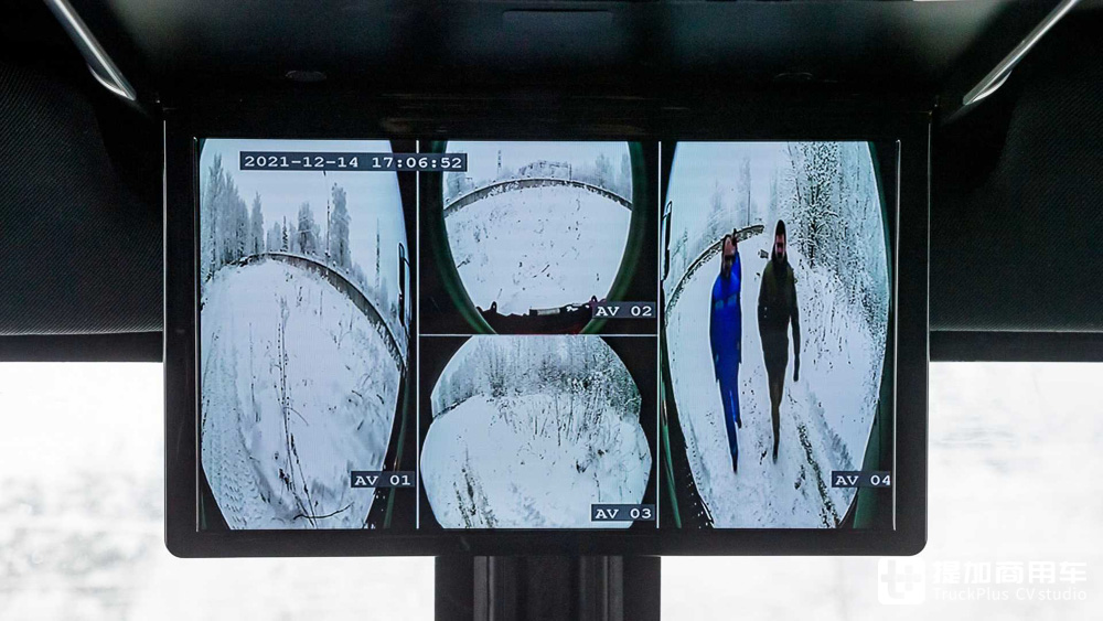 乌拉尔4320军用卡车穿越西伯利亚,遥控乌拉尔4320型6x6越野卡车