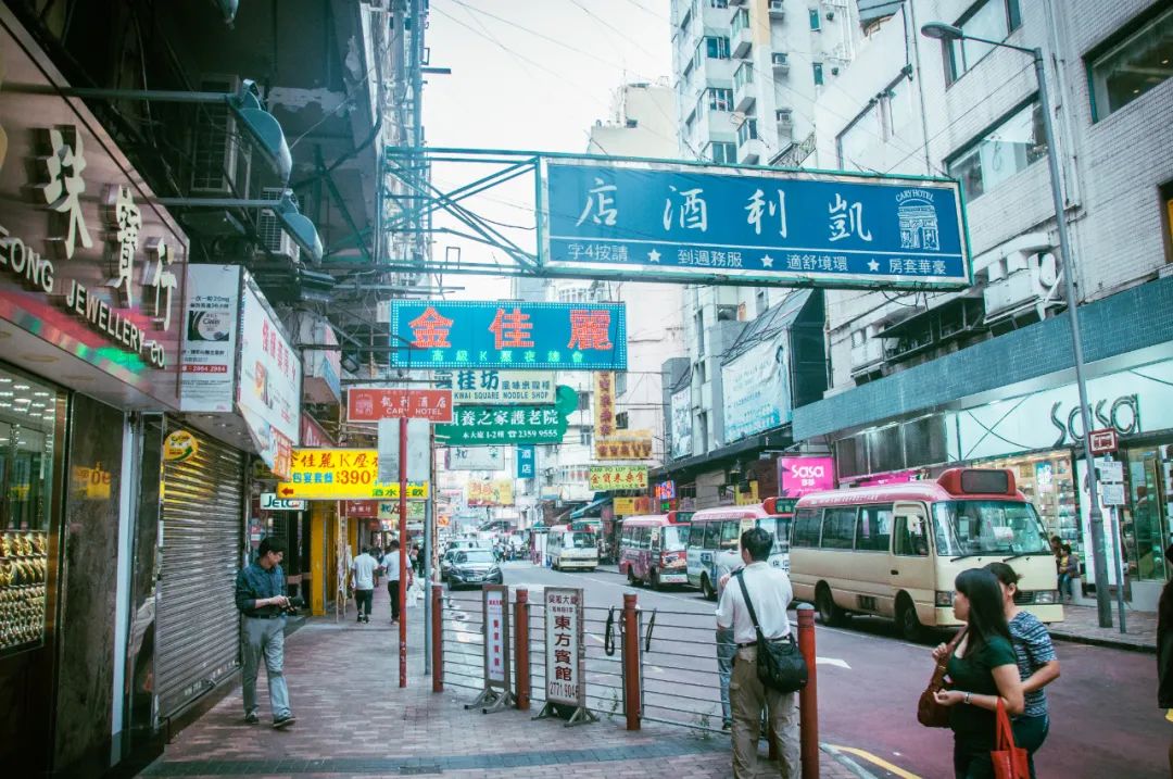 优之良品、许留山、UA…封关两年多，香港多少熟悉的店消失了？