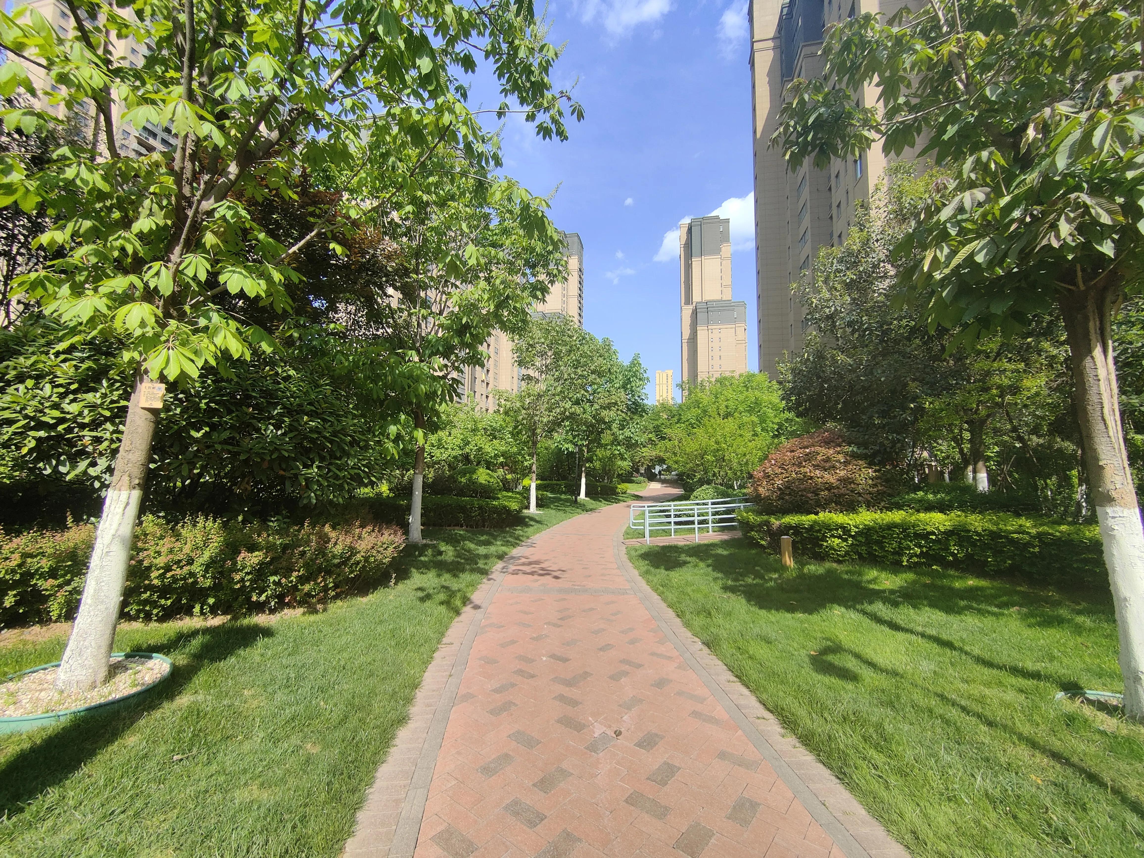 曲江新区中海凯旋门小区,曲江中海凯旋门最新消息