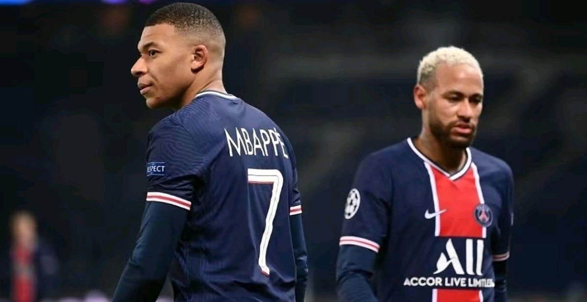 终于有人为“目前世界上最大的足球宝贝”说话了？当不得真