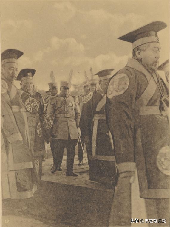 袁世凯祭天大典照片,老照片袁世凯墓地