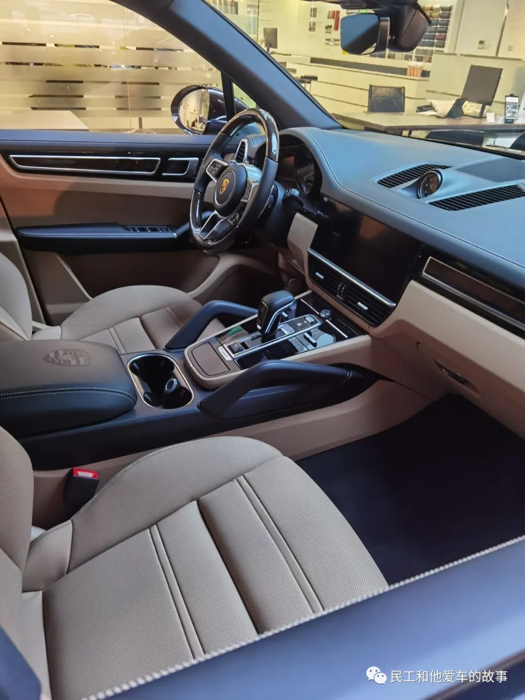 保时捷冰莓粉taycan是911还是718 (保时捷718 macan taycan)