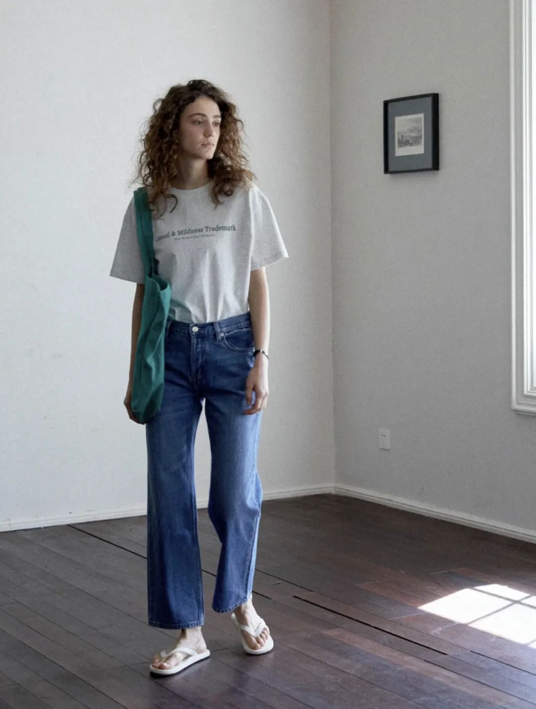 蓝银色一种低调的高级感,纯白色高级感满满