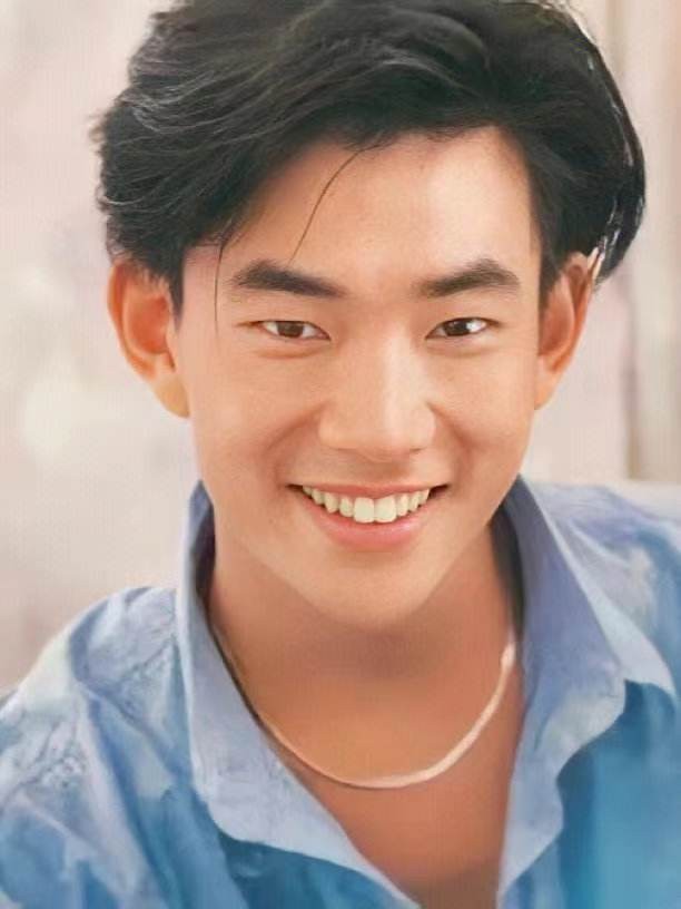 任贤齐57岁不显老,任贤齐56岁