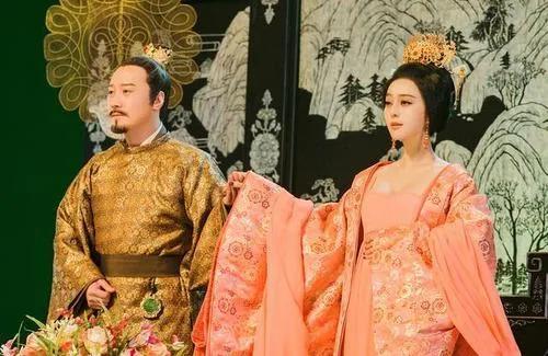 古代皇帝的生理启蒙课是谁教的,古代皇帝的启蒙女官一般结局如何