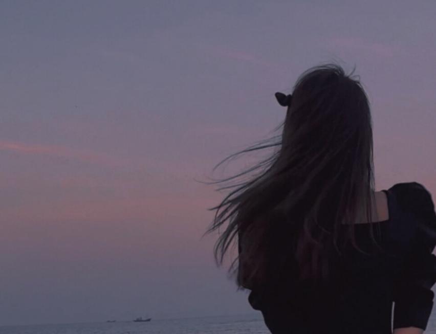 第一次去未来婆家，我买了1000块礼物，男友却让他妈不给我见面礼