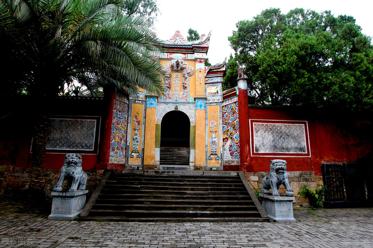 长江游轮豪华游价格,长江豪华游轮价格查询表