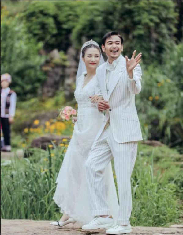 杨烁王黎雯在一起多久了,王黎雯杨烁探班