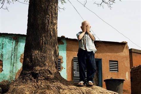 非洲版“唐僧”：血液堪比黄金遗骸可卖上百万，警方束手无策