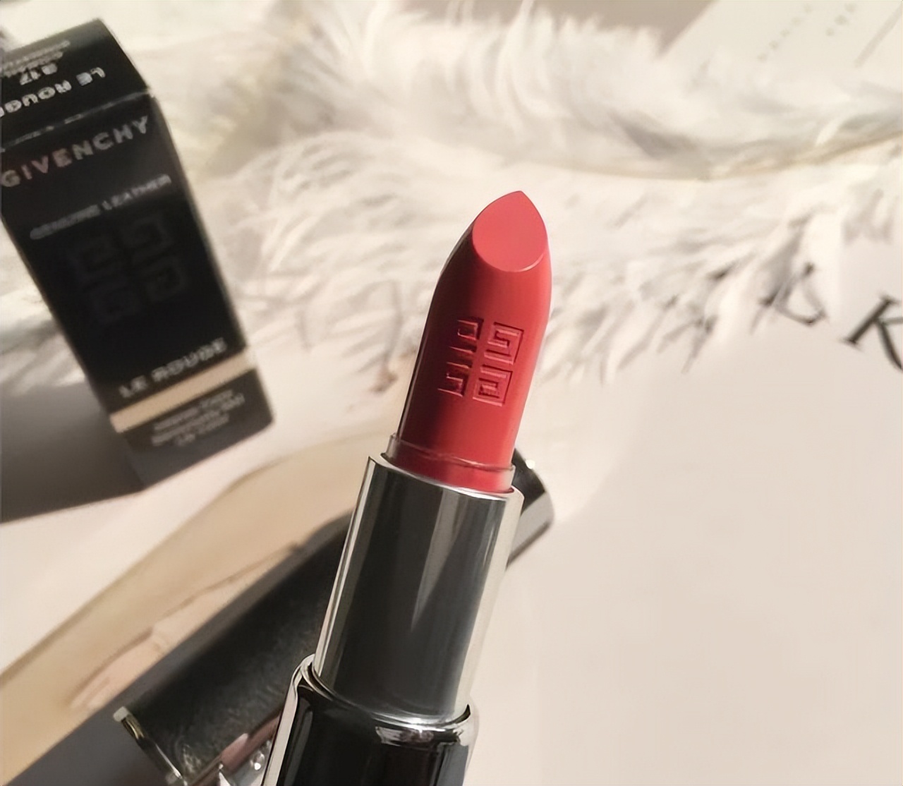 什么口红好看又不踩雷,踩雷口红大牌