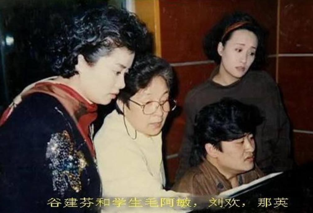 解密毛阿敏与六个男人的情感纠葛,歌坛巨星毛阿敏