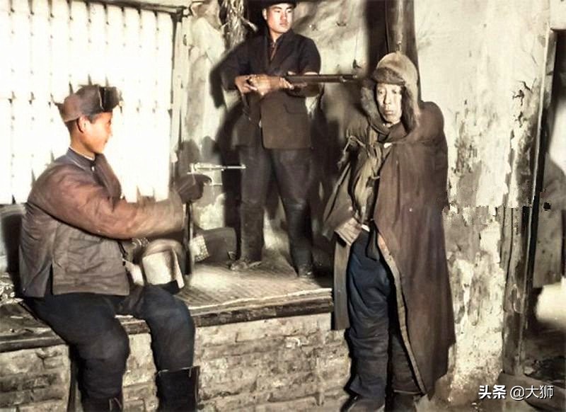 民国时候，被“胡子”绑票有多惨？听一位东北老人讲述自身经历