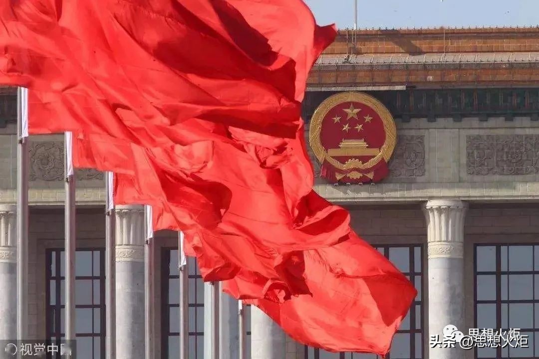 佘双好汤婉丽：*党**的*八大十**以来思想政治教育成就述评