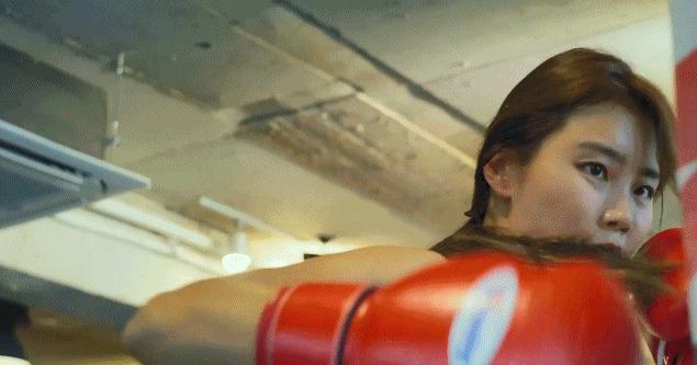 6男6女只有配对成功，才能逃离“地狱”，恋综玩成荒野求生