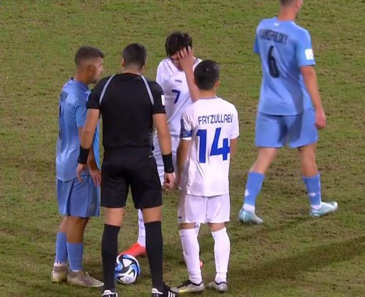 2005年世青赛16强回顾,世青赛冠军0-3爆冷出局