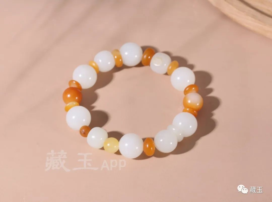 500能买什么样的和田玉手串,300元的和田玉手串是真的吗