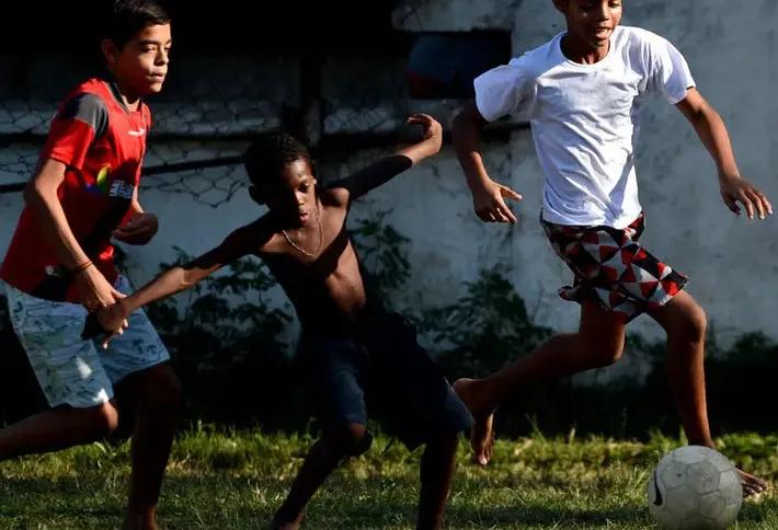 中国第一世界第二世界第一是谁,中国第一世界第二国外怎么看