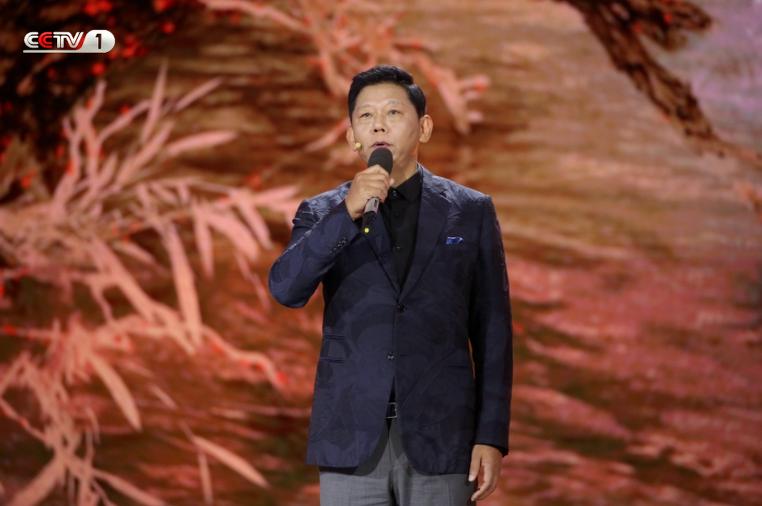 国际著名艺术家曹骏,曹俊艺术照片