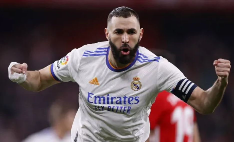 2000万，AC米兰签皇马弃将，开400万年薪，球员要加200万