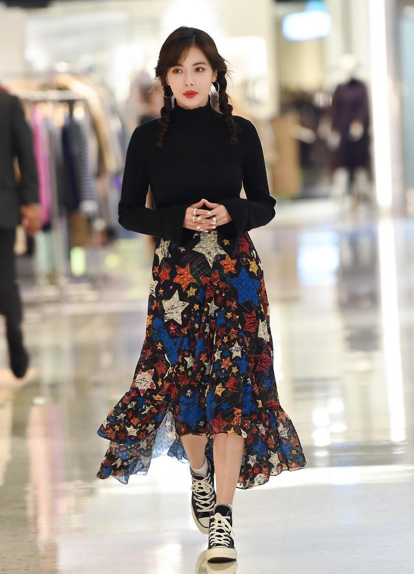 帆布鞋搭配什么衣服和裤子最好看,高帮帆布鞋搭配什么裤子女生春天