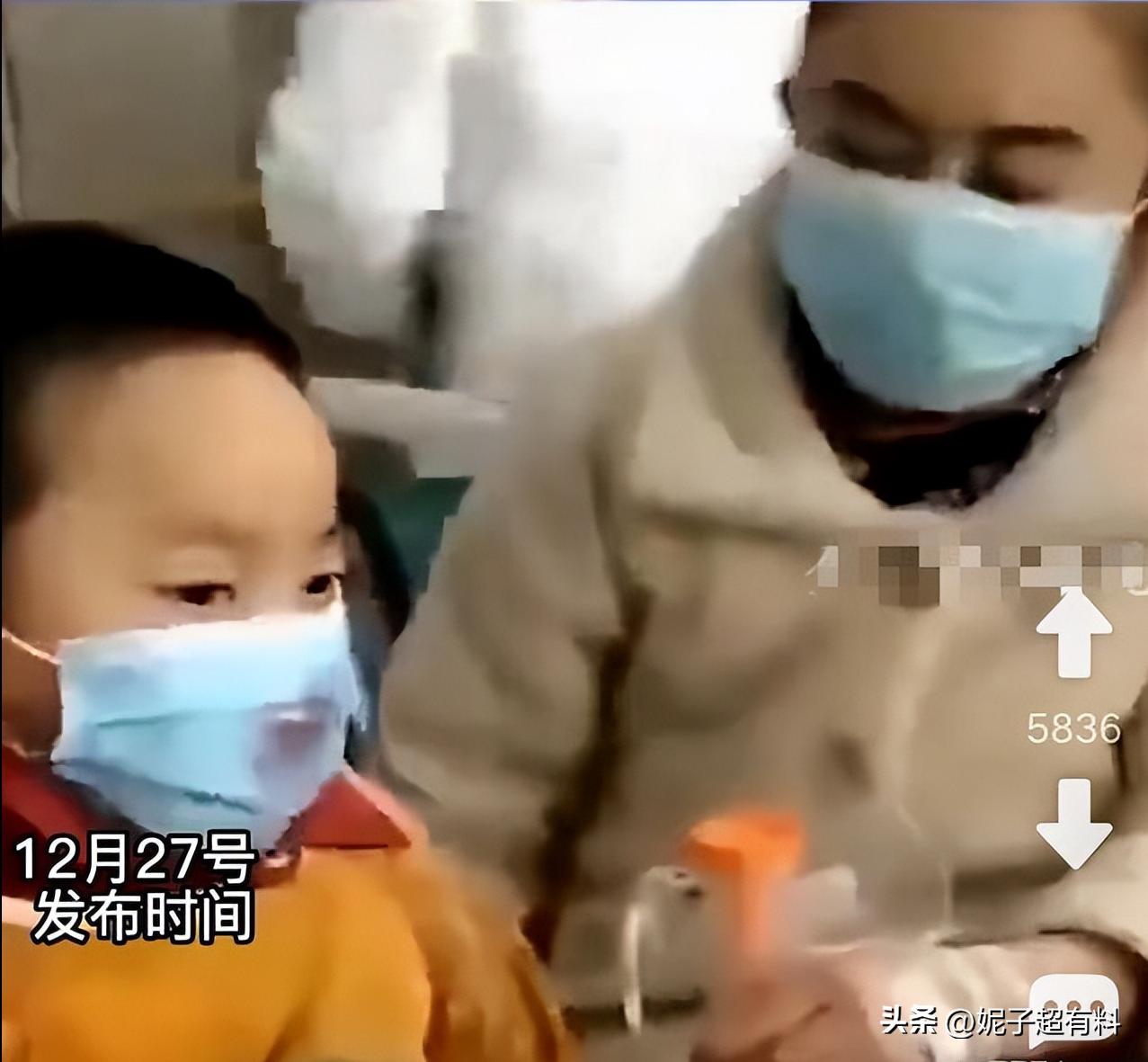 小孩被打的嘴巴鼻子里都是血,咳嗽被打小孩