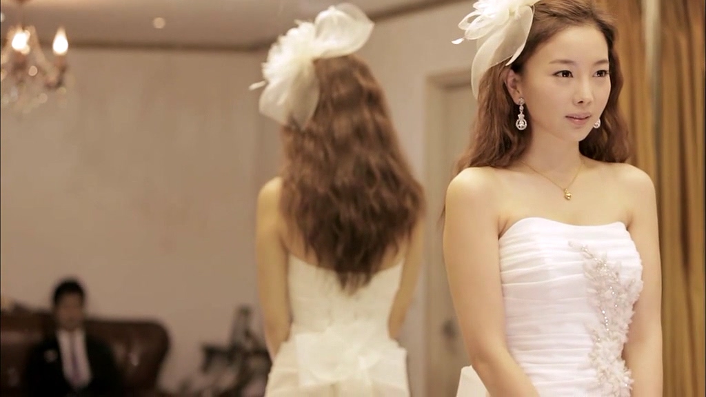 催眠术控制人的电影,心理医生催眠术让女生听命