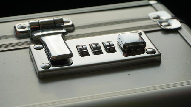 如何避免或解决亲子矛盾,怎么避免亲子沟通