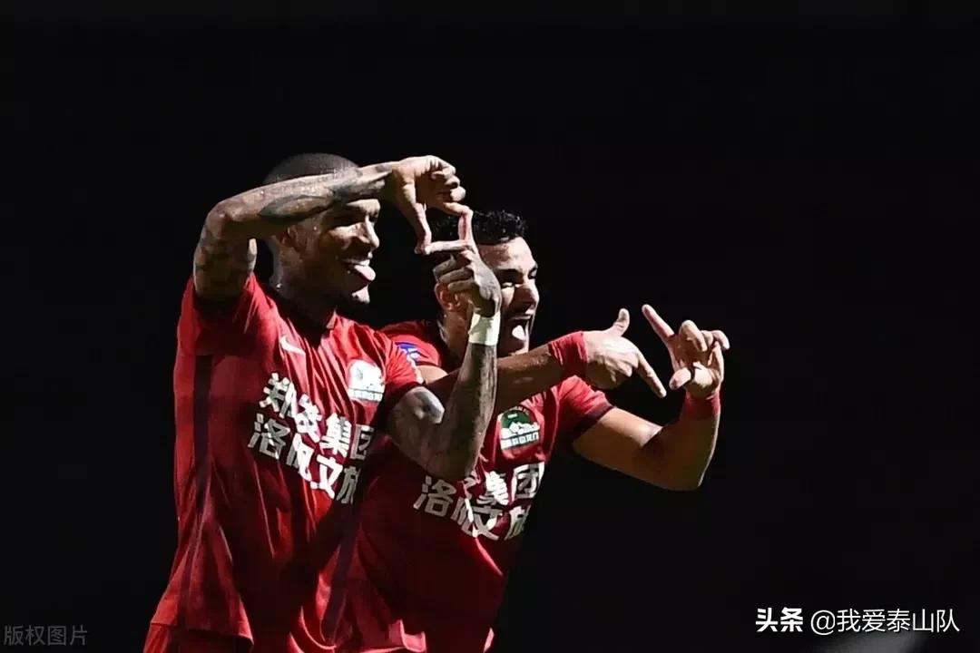 var判罚阿根廷首战点球,var判罚失误