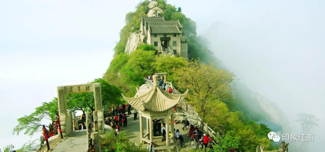 登华山攻略爬华山的最佳路线,华山西上西下爬华山攻略