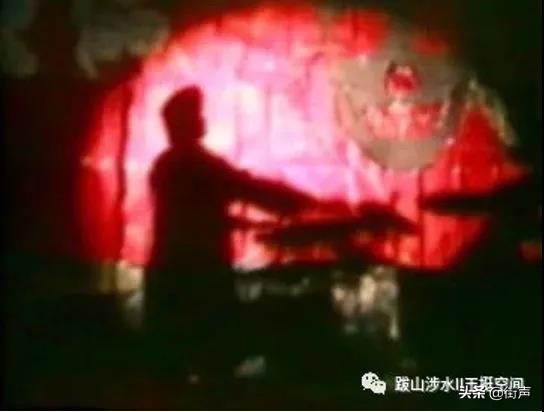 摇滚大城系列：青岛的乐队都挺火的？