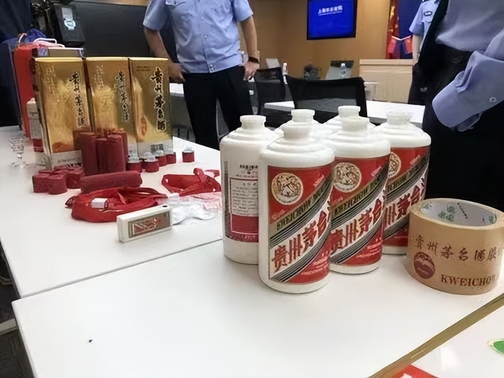 茅台假酒10倍赔偿被驳回事件,买到假茅台酒如何十倍索赔