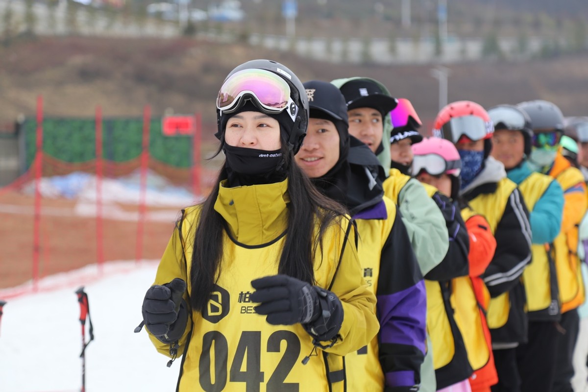 滑雪初级指导员国家职业资格,国家滑雪指导员资格证查询