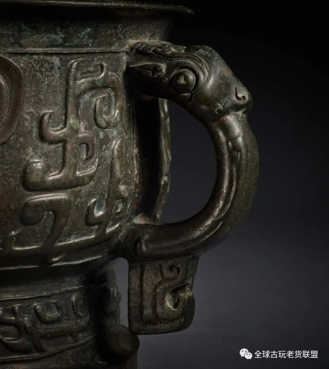 一言九鼎大名鼎鼎的意思,一言九鼎大名鼎鼎是什么意思