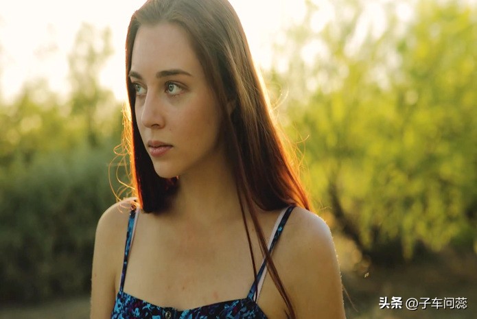 在别人面前炫耀自己有多好,喜欢向别人炫耀自己本事