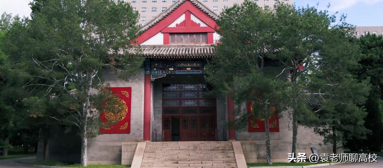 中央民族大学VS北京科技大学，末流985与顶级211，你会怎么选？