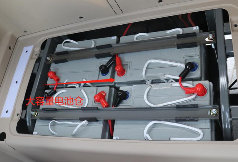 爱玛和金彭电动四轮车哪个好,金彭艾米和爱玛四轮车