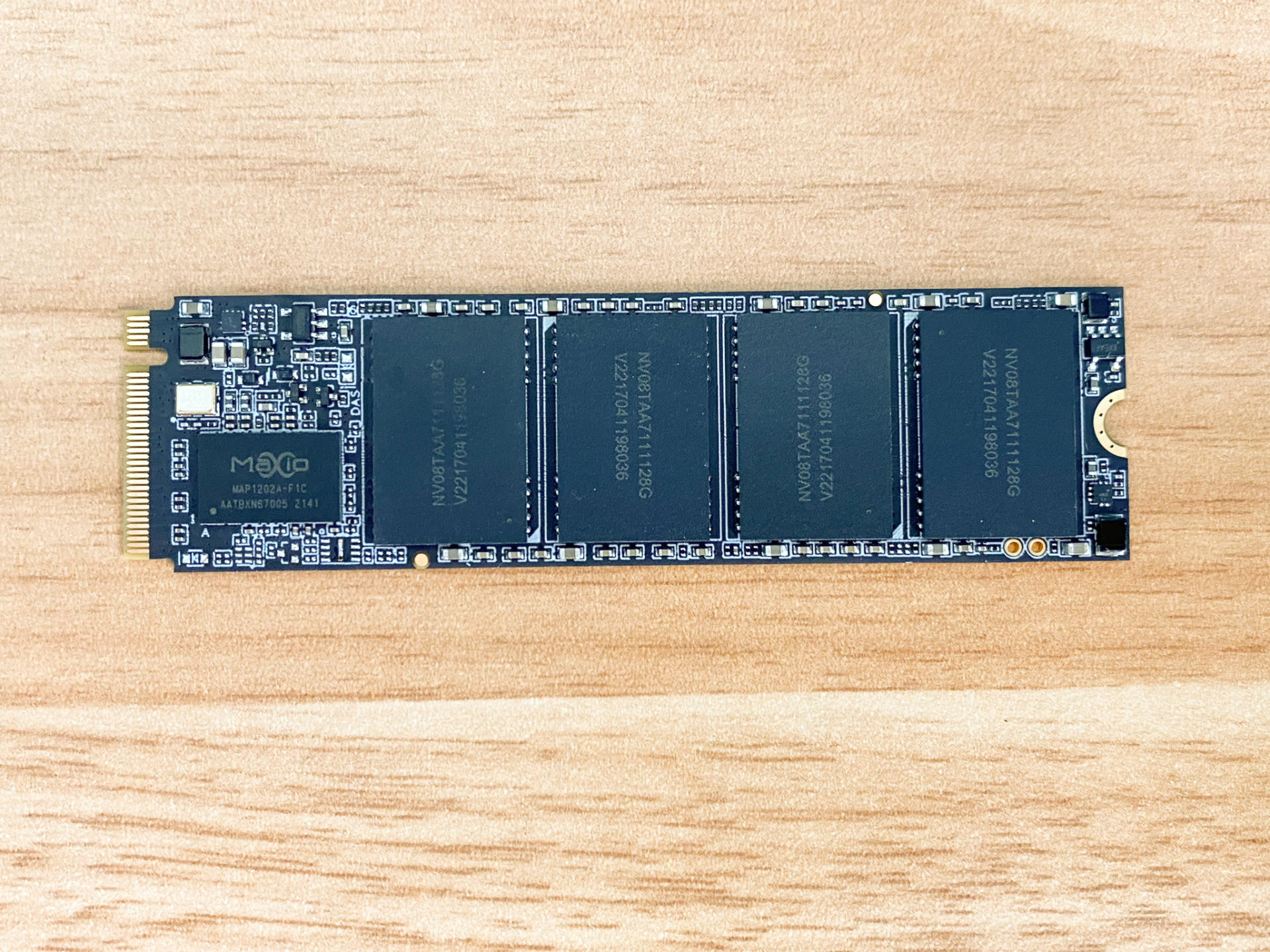 老笔记本电脑升级内存换固态硬盘,笔记本电脑升级内存详细教程