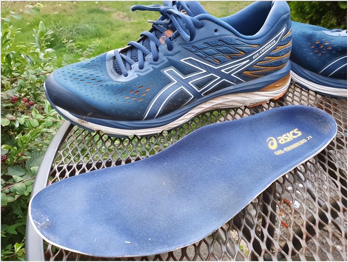 耐克airzoomalphaflynext%2,耐克airzoomvomero16怎么样