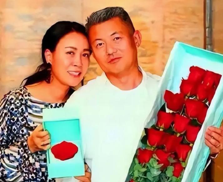 那英近期和丈夫孟桐状况,那英和孟桐结婚现场