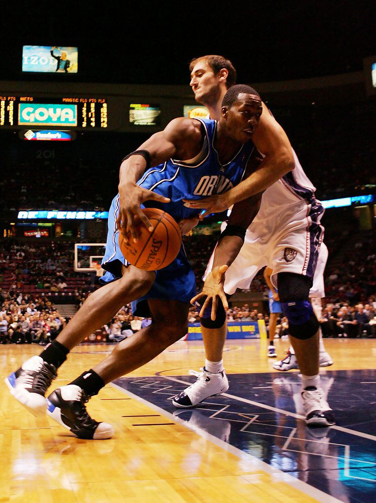 德怀特霍华德代言的球鞋,霍华德穿过的阿迪篮球鞋有哪些