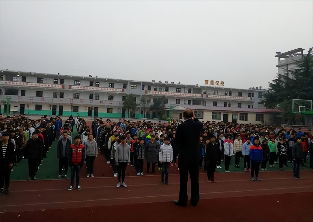 慧德邓昌武,黄石市慧德学校邓昌武