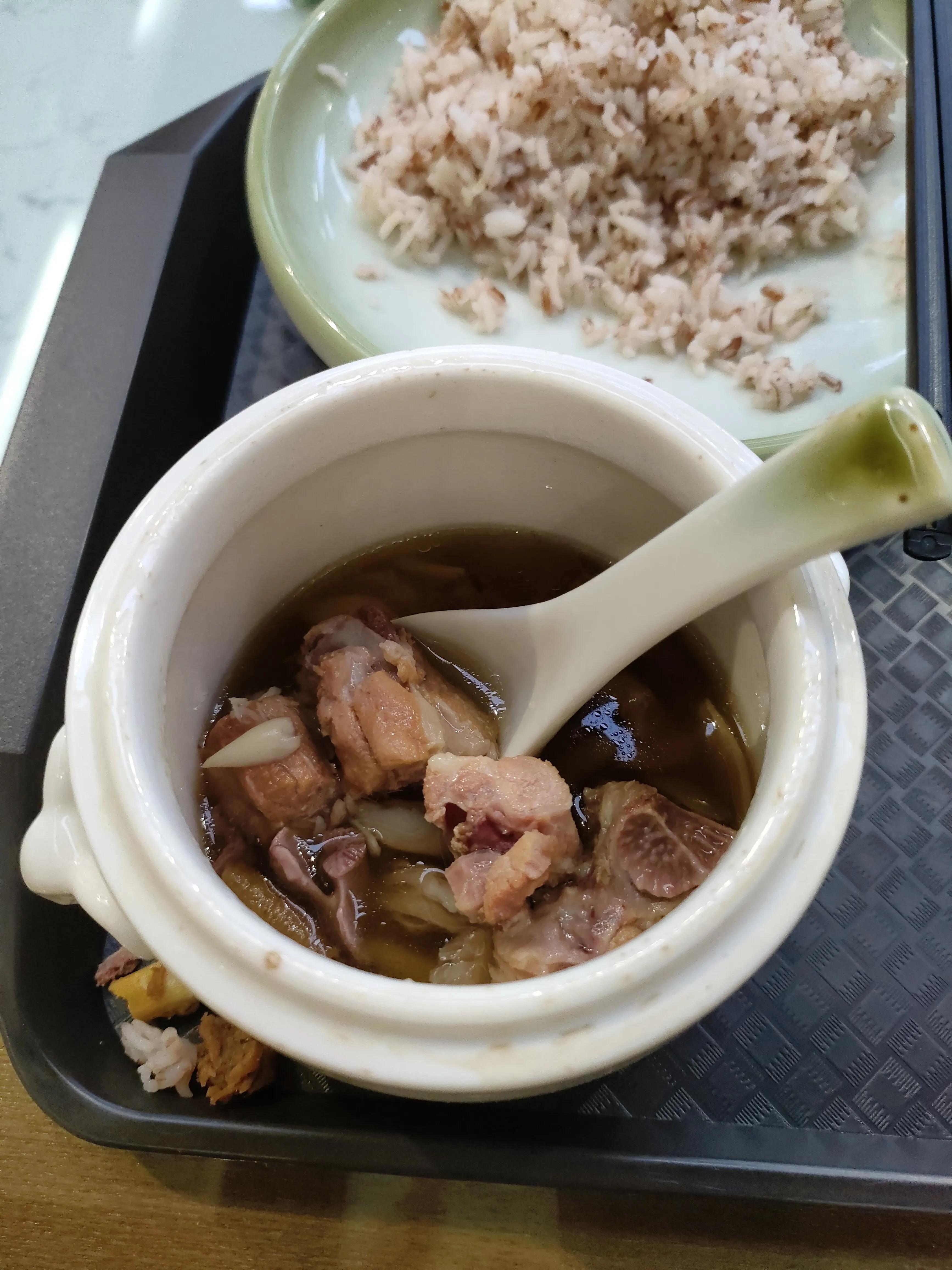 阳西咸水矿温泉自由行攻略,自驾游最值得去的水镇