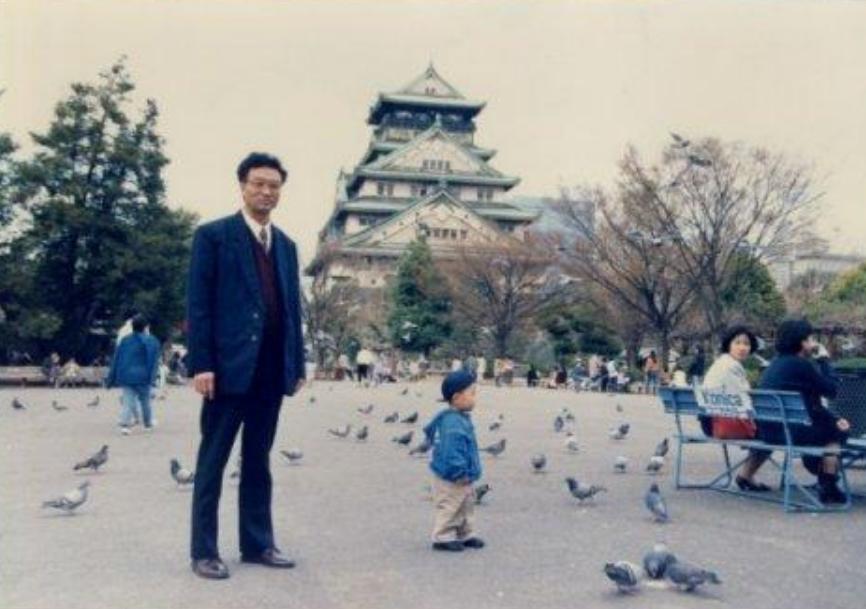 1952年，刘青山贪污上亿被判死刑，13年后，儿子考上清华不敢去