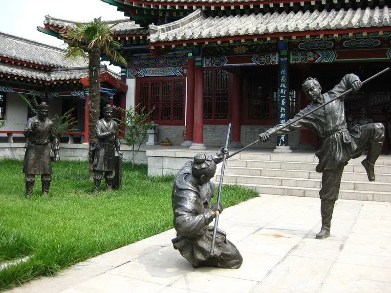 【我家门前有条河】藏不住了！初夏必须去打卡的“森林小城”，有着最让人向往的生活！