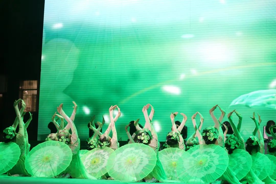 八斗扬帆，为梦起航