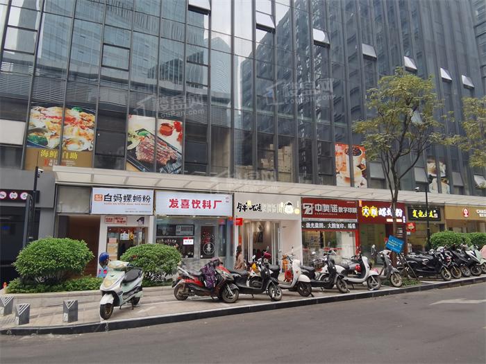 南宁五象总部基地地下商业,南宁五象总部基地最新信息