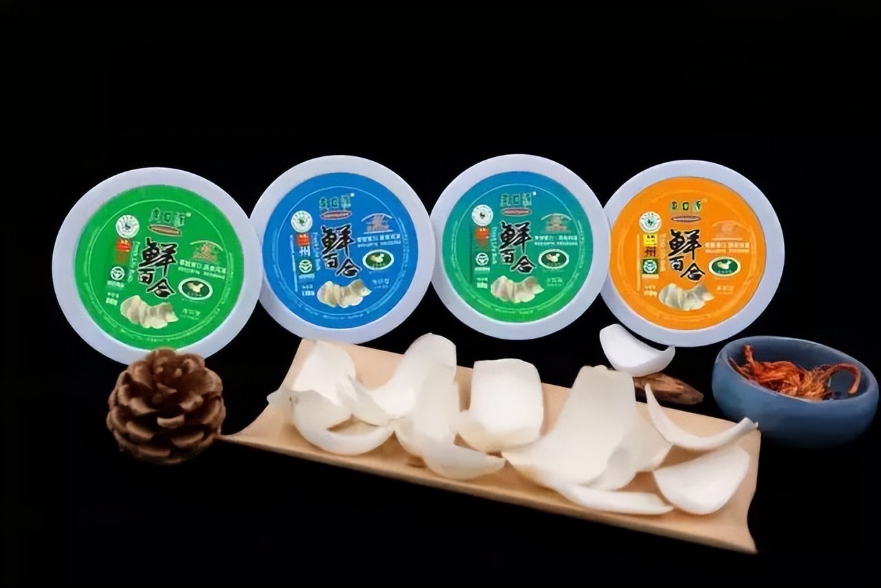 百合素食菜谱,百合腰果甜的