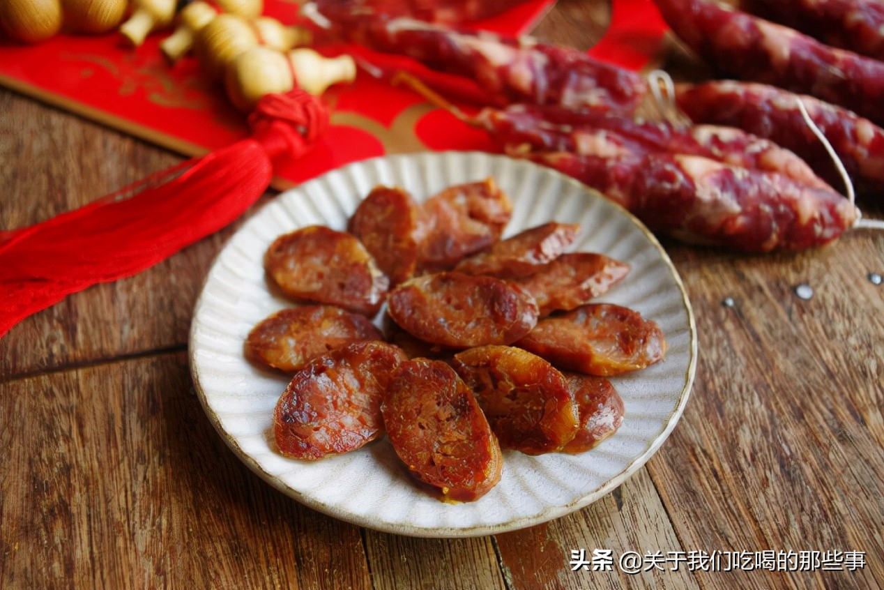 自己家里腌制的香肠发霉了怎么办,香肠灌好直接放冰箱风干好吗